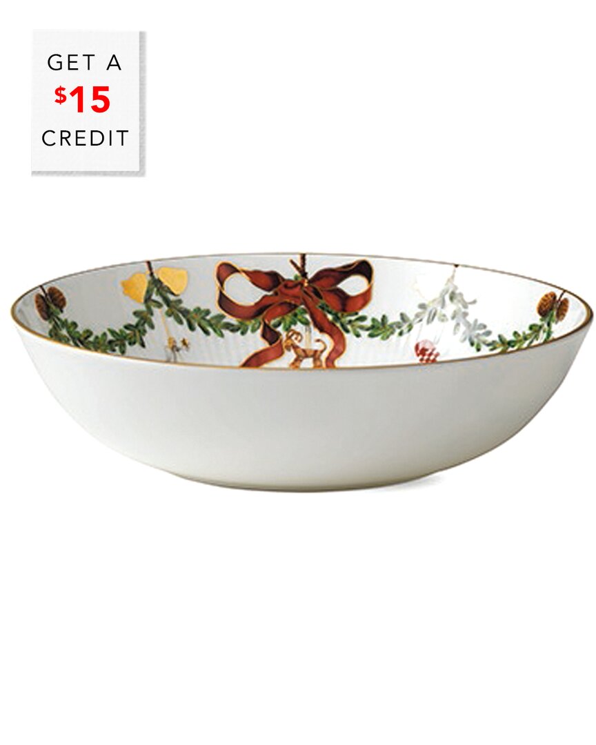 Royal Copenhagen 3.25qt Star Fluted Christmas Bowl